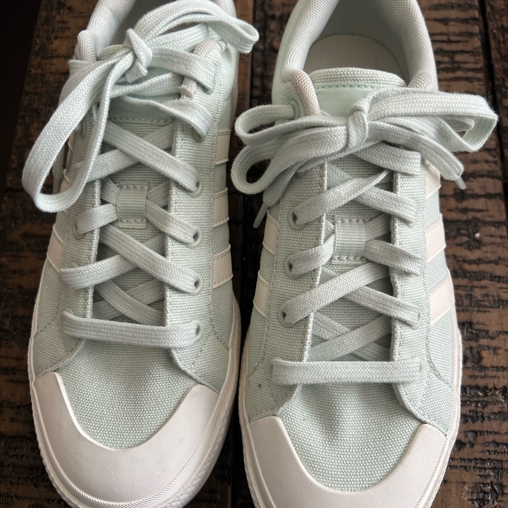 Adidas Bravada 2.0 Platforms - Picture 3 of 6
